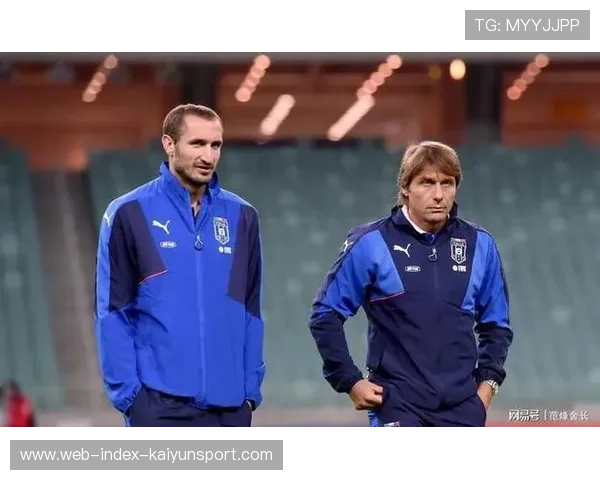 基耶利尼排除伊卡尔迪转会可能,确认尤文图斯仍在寻找前锋 基耶利尼排除伊卡尔迪转会可能,确认尤文图斯仍在寻找前锋