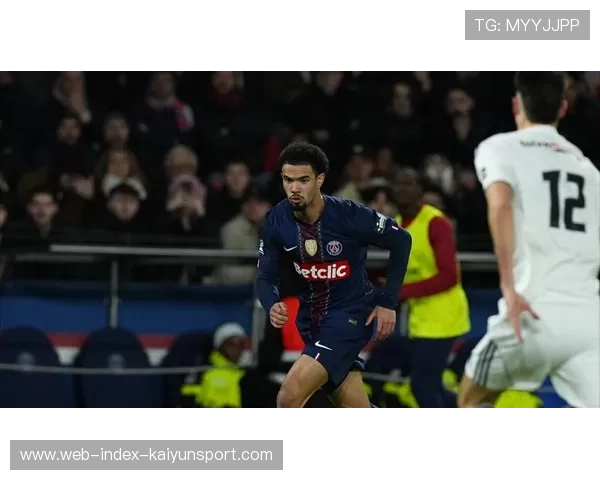 伊科内头球破门,巴黎FC希望重燃 伊科内头球破门,巴黎FC希望重燃